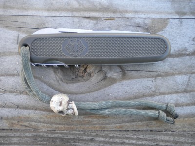 swiss army knives 012.JPG