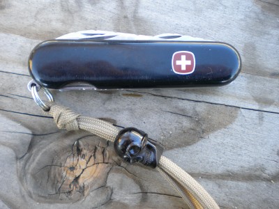 swiss army knives 031.JPG