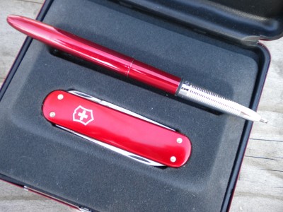 knife pix whittlin 008.JPG