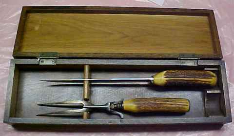 CASE XX Stag Carving set & Walnut Box 1940.jpg