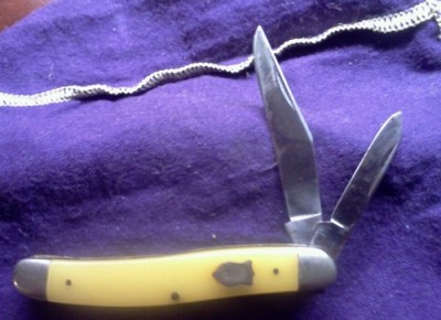 CamillusLongUnderlineKnife.jpg