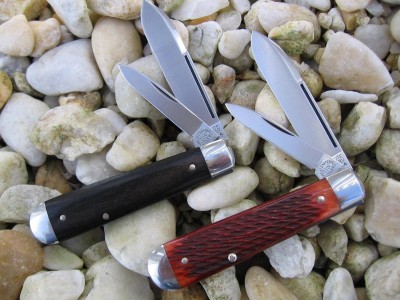 #15 Huckleberry Boys Knives.JPG