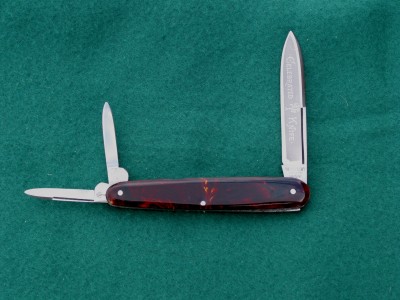 Celebrated knife redone.jpg
