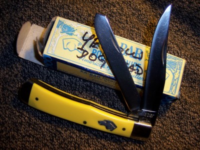 Well here is one more that is not a custom knife..???
