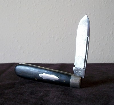 Electric Knife - Newark, NJ 007.JPG