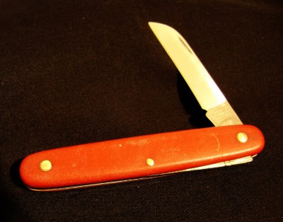 Victorinox Florist - Open.JPG