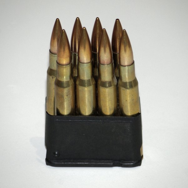 Garand%20M1%20Rifle%20Cartridge%20Clip.jpg