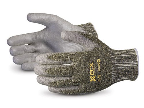 cut resistant gloves.jpg