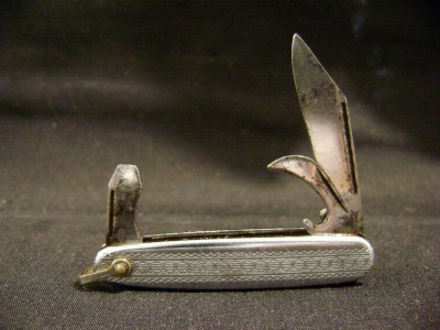 Richards Sheffield England Fob.JPG