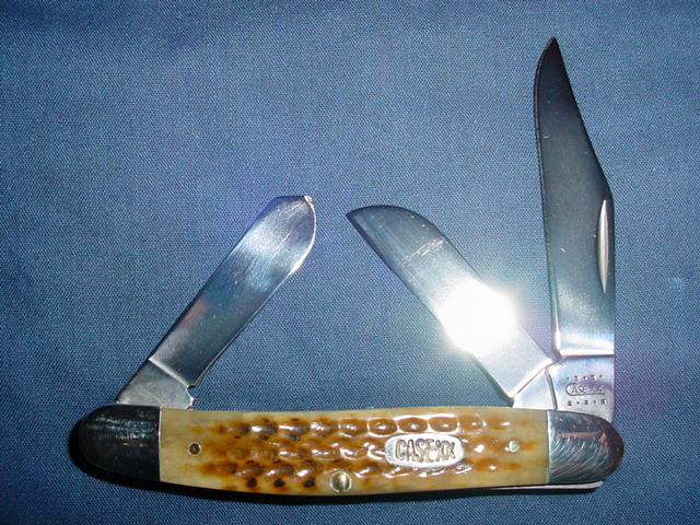 CASE XX KNIVES 003.jpg