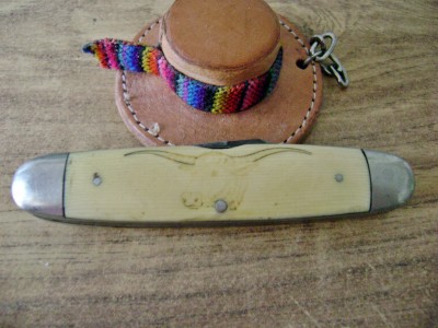 Winchester Cattle Knife - Closed Pile.JPG