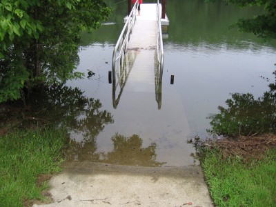 Fishing Pier   Under-Water.JPG