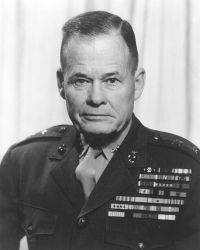 200px-Chesty_Puller.jpg