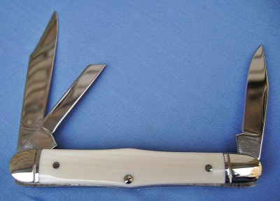 Camillus Scout Pre-Ban Elephant Ivory - Open Pile.JPG