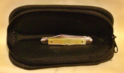 Pouch with Camillus 72 Gold Lip Pearl.JPG