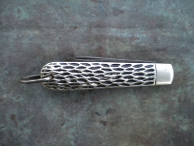ikco boys knife (jbugs ebay pic).jpg