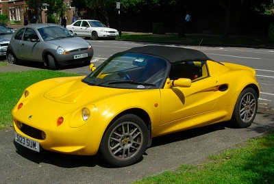 Yellow Car 001.jpg