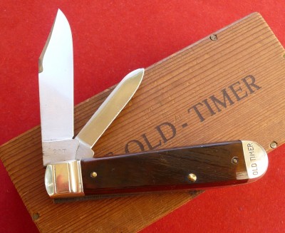 Schrade-2ot 2.jpg