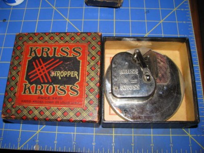 Razors&Stuff1 013.jpg