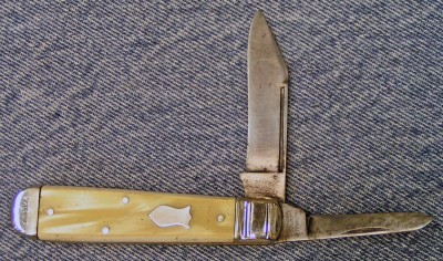 Schrade Cut Co a.jpg