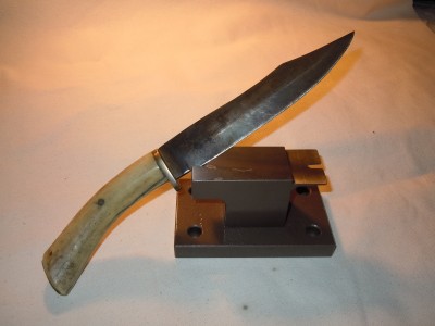 BoneHandledBowie 003.jpg