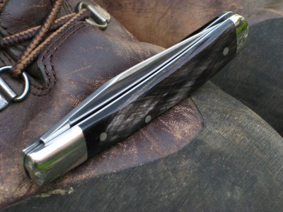 CSC Half Moon, black and white buffalo horn