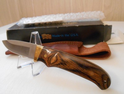 Un-finished knife with wooden handle..jpg