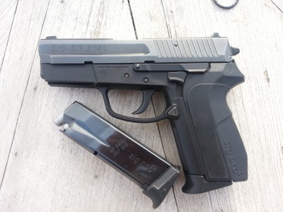 SIG PRO 2340_.40_.357 SIG.jpg