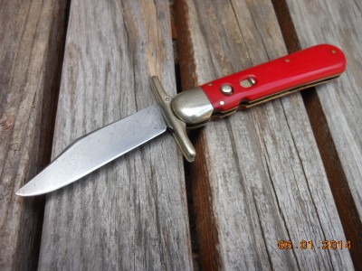 RED SWINGER 004.JPG