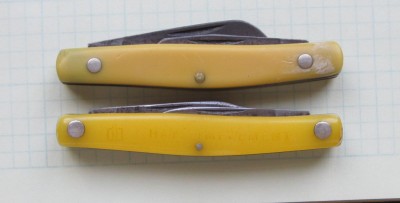 834Y001.jpg
