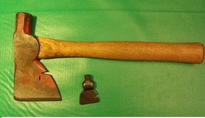 Small hatchet head 001.JPG