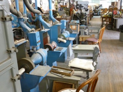 machine buffing wheels 2.JPG