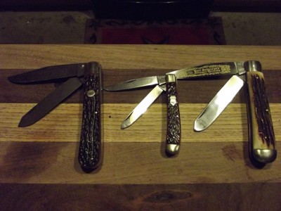5-1/8" Trappers with 3-7/8" for size reference. Both of these trappers are straight line and carbon. The stag is awesome!