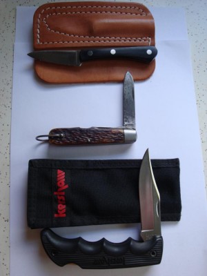 3knives.jpg