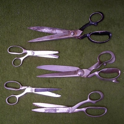 Scissors001a75.JPG