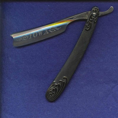 IOWA Razor.JPG