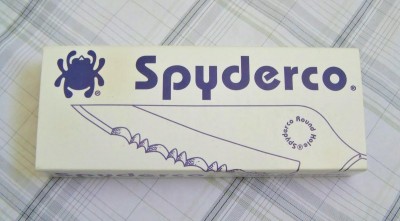 Spyderco Blue Lum Box.JPG