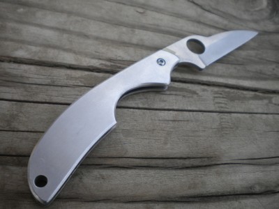 STAINLESS SPYDERCO 006.JPG