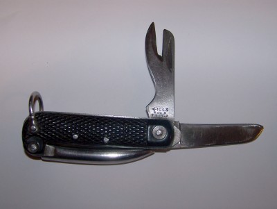 small arrow, pointing left (thanks S-K)