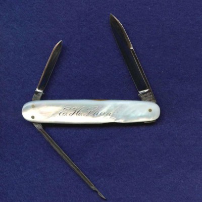 735231EHShawB.jpg