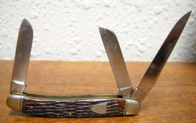 825 Schrade Walden Bone.jpg