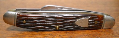 825 Schrade Walden Bone (3).jpg