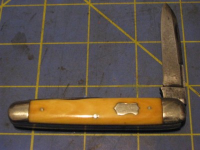 NewYorkKnifeCoIvoryWhittler 001.jpg