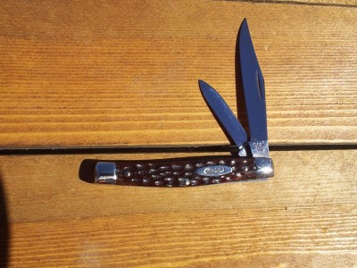 CASE XX 6244_mark side blades open.jpg