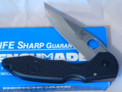 Benchmade830.jpg
