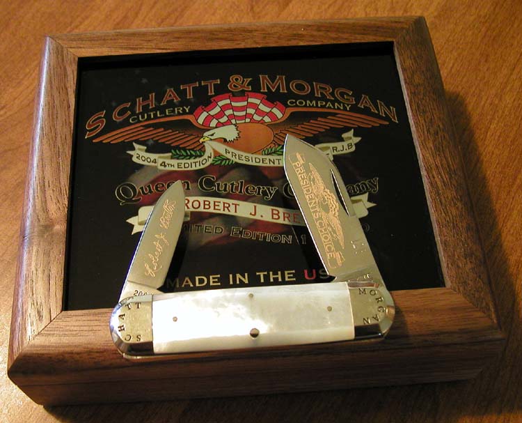 2004 PRESIDENT'S CHOICE GENUINE MOTHER OF PEARL HANDLE 2 BLADE BABY SUNFISH.jpg
