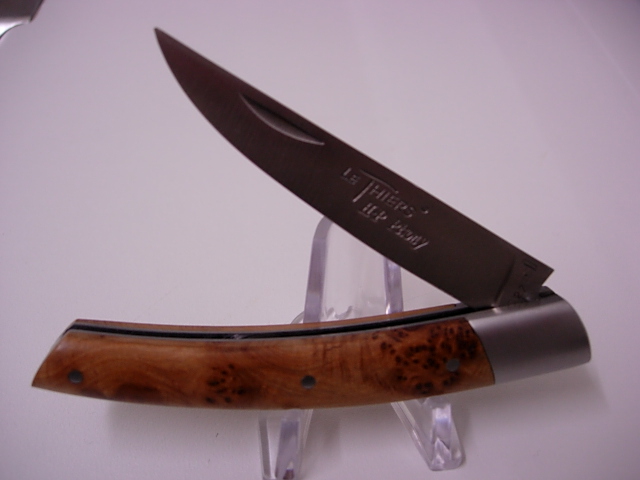 Knife 072.jpg