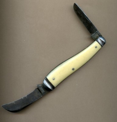 Wostenholm french ivory086.jpg