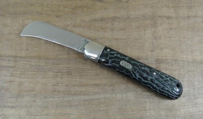 Flylock Hawkbill (2000x1174).jpg