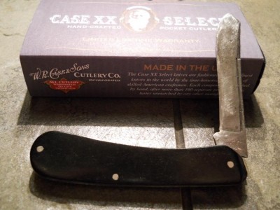 Case & Sons 2104.jpg